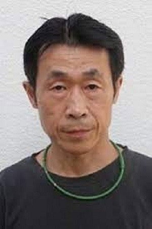 有薗芳記 as Masaki Kobayashi in The Crazy Family