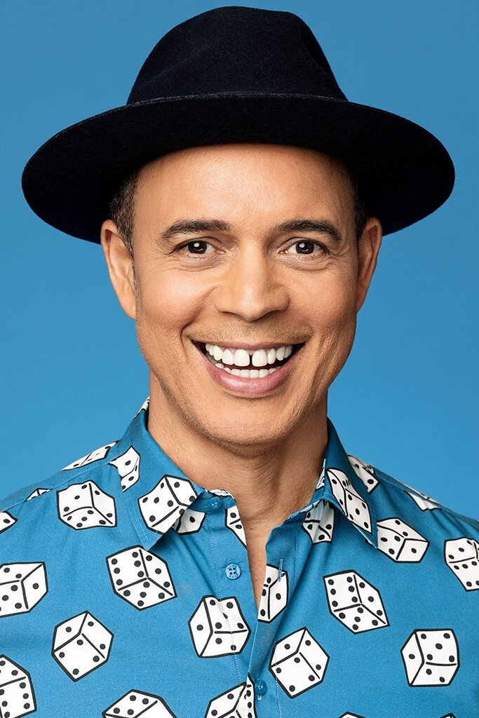 Alexis Valdés as Rodrigo in La muchacha que limpia
