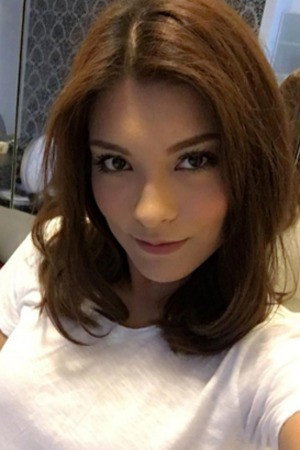 Mona Allen as Delilah in Kerana Hafsanya Setia