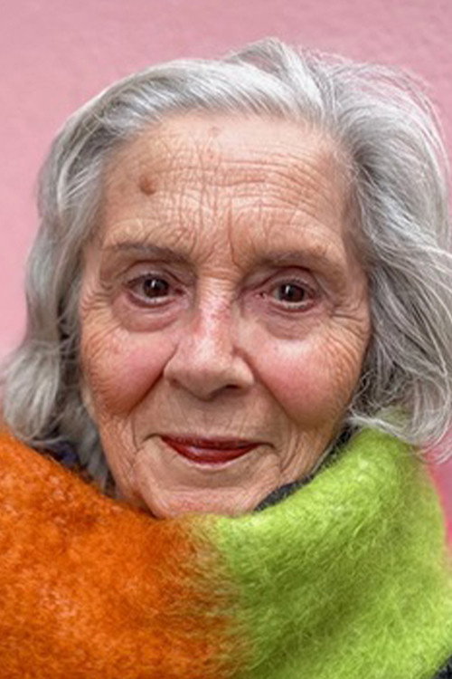 Rosita Dadoun Fernandez as Mémé in This is My Mother