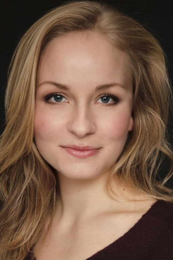 Emilie Werner Semmelroth as Søs in Father of Four: Wild Holiday