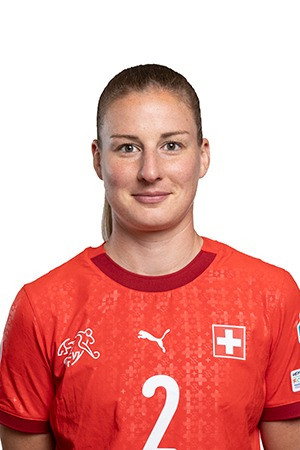 Julia Stierli as Herself in Die Nati