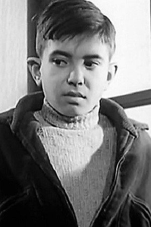 Carlos Romero Marchent as Paul, Agent 9004 in Santo vs. Doctor Death