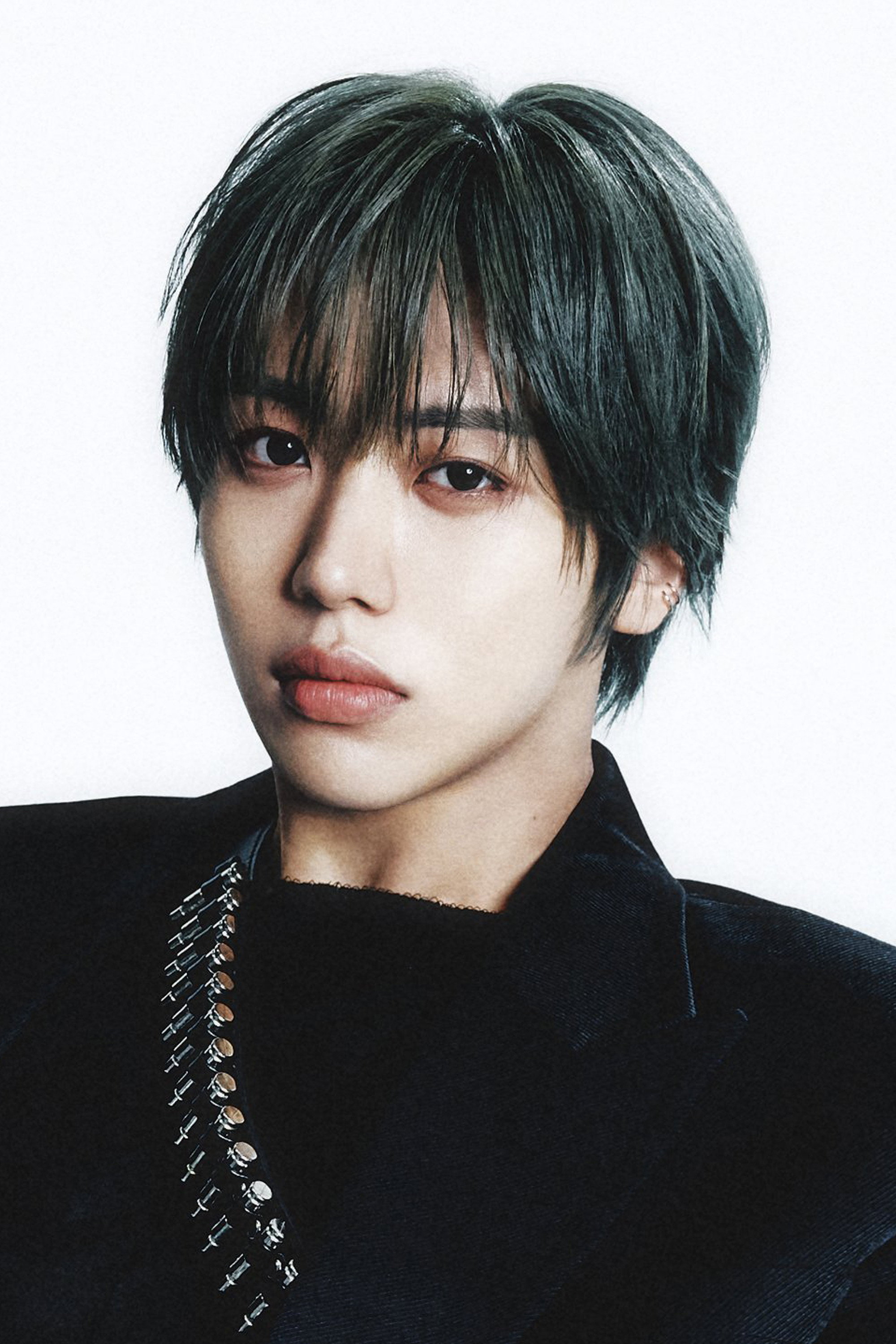 차웅기 as Ahn Kyung-hun in Love For Love's Sake