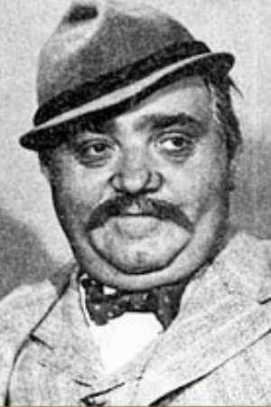 Tompa Sándor as Szöllõsi in Penny