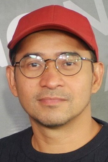 Jojit Lorenzo as Dean Pedro La Piedra in #DoYouThinkIAmSexy?
