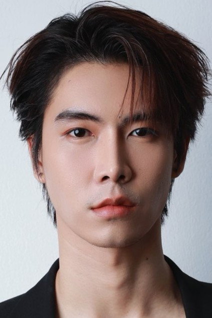 ปฏิภาณ เฟื่องฟูนุวัฒน์ as Tee in Dead Friend Forever