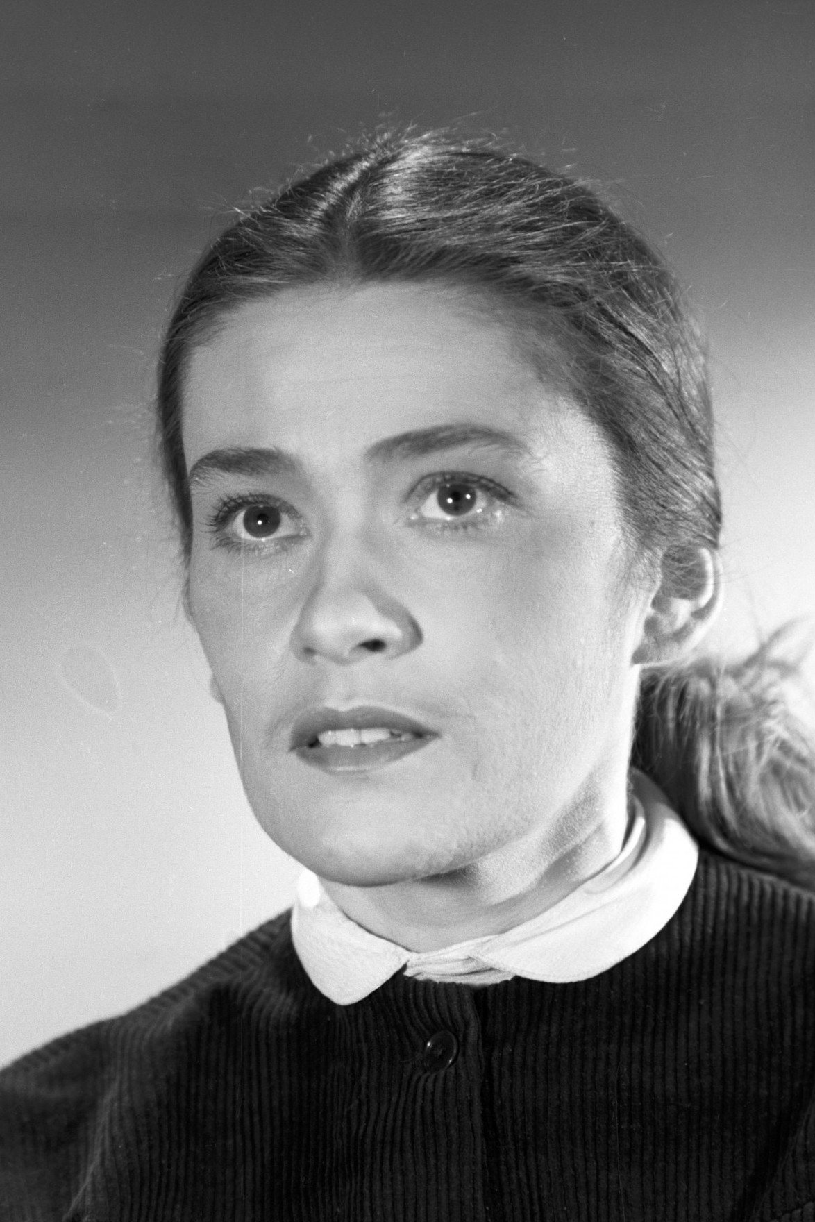 Celina Klimczak as Katarzyna in The Others Will Follow