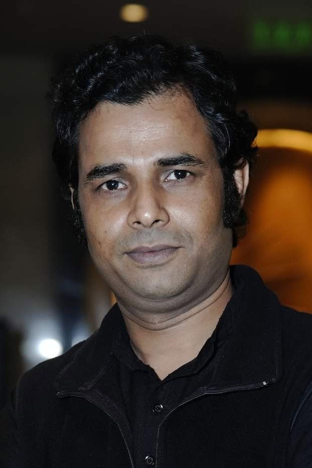 Gambhira Bhattacharjee as Young Bimal in Hubba