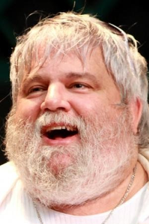 Carlos Eduardo Miranda as Self in Manguebit
