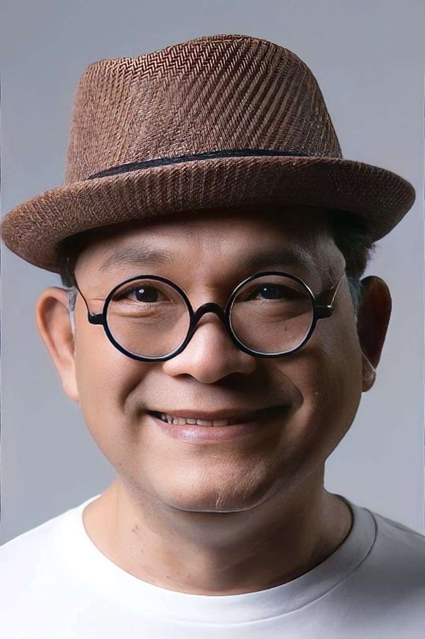 วัชระ ปานเอี่ยม as Songpol in The Bodyguard