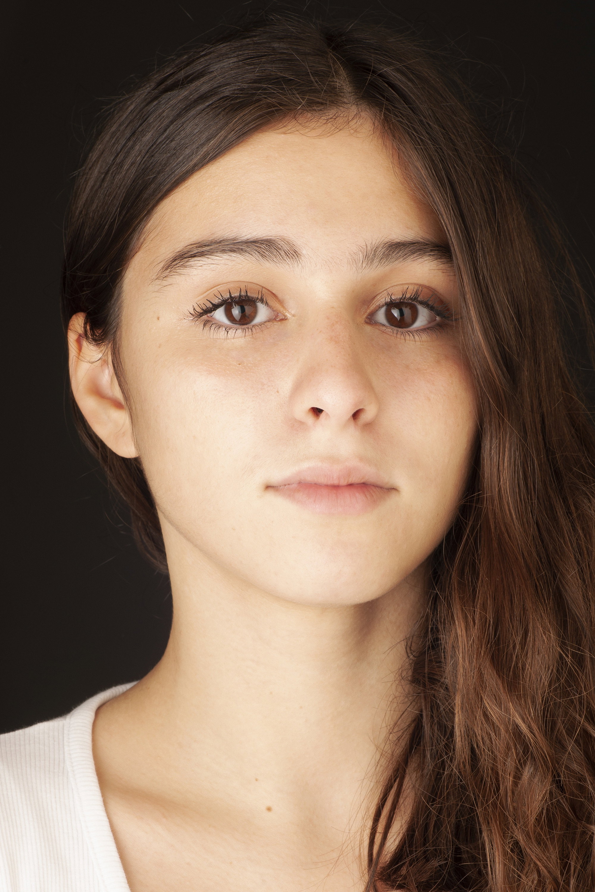 Mariana Cardoso as Rita (verdadeira) in In The Woods
