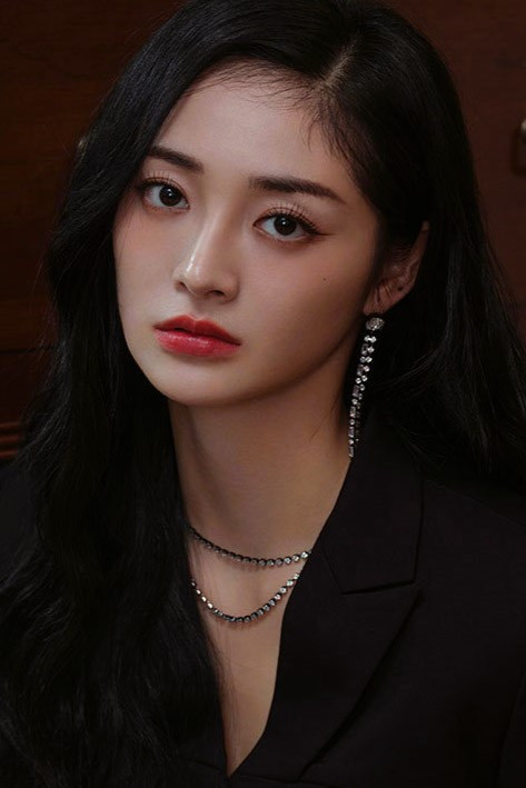周洁琼 as Yang Wangyue in A Forbidden Marriage