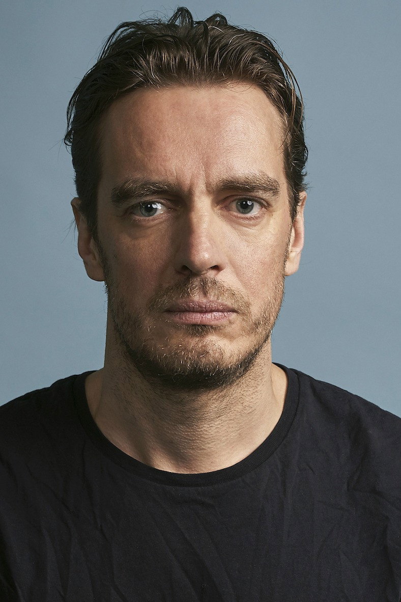 Juhan Ulfsak as Architect Maurer in Autumn Ball