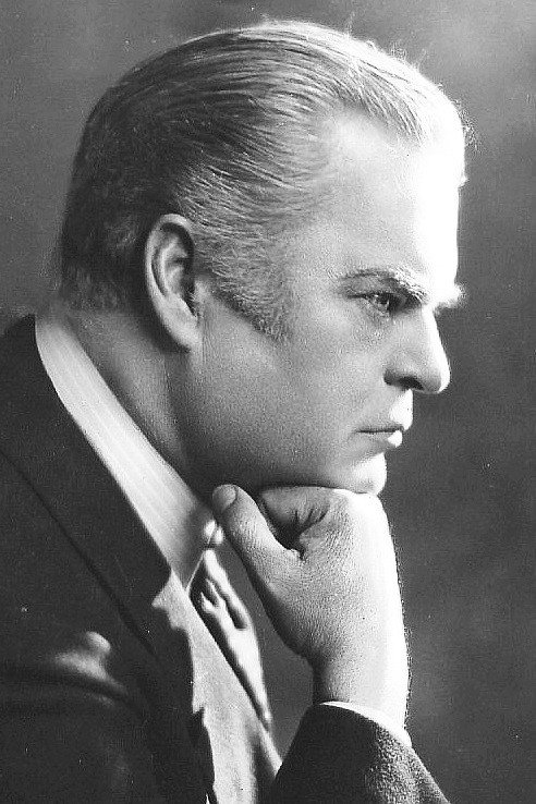 Edwards Davis as Dr. Fernand Niblo in De Luxe Annie