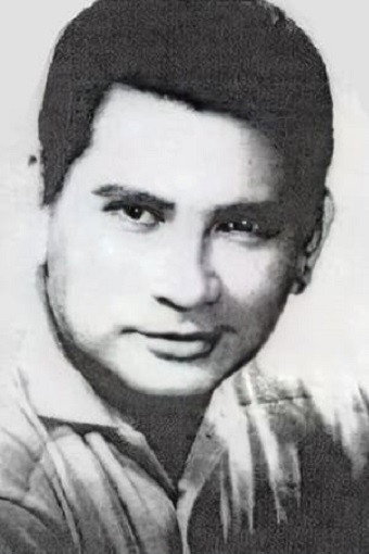 Charlie Davao as Sofronio Dimaguiba / Sophia in We... Who Are Sexy!