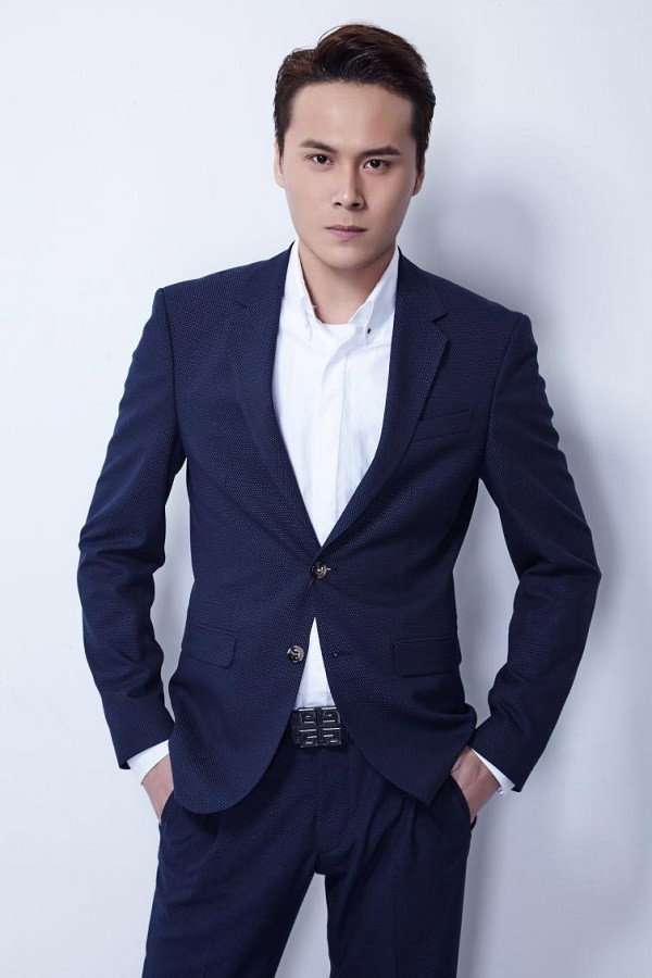 Jin Shaoren as Luo Di in Jane Eyre