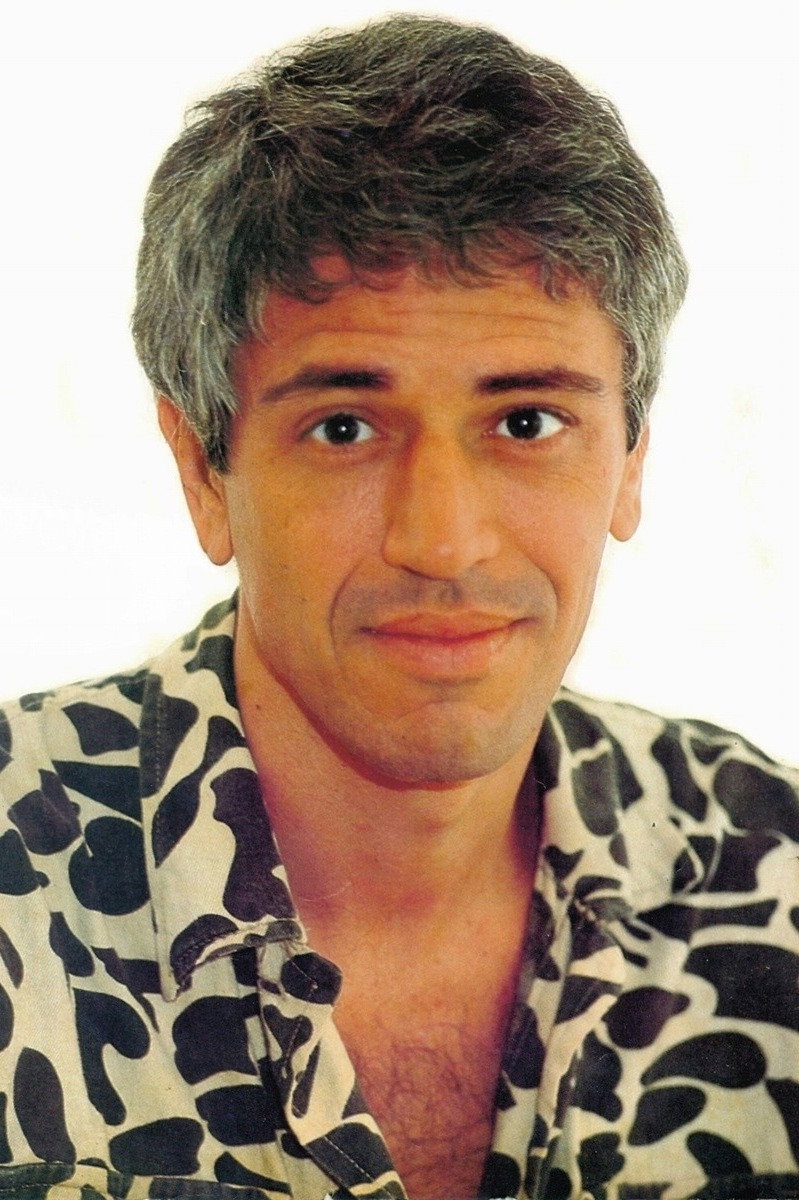 Nuno Leal Maia as Paulo in Anjo Loiro