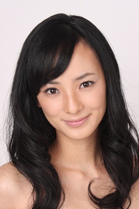 三輪ひとみ as Akira, Asami's rival in Yakuza-Busting Girls: Duel in Hell