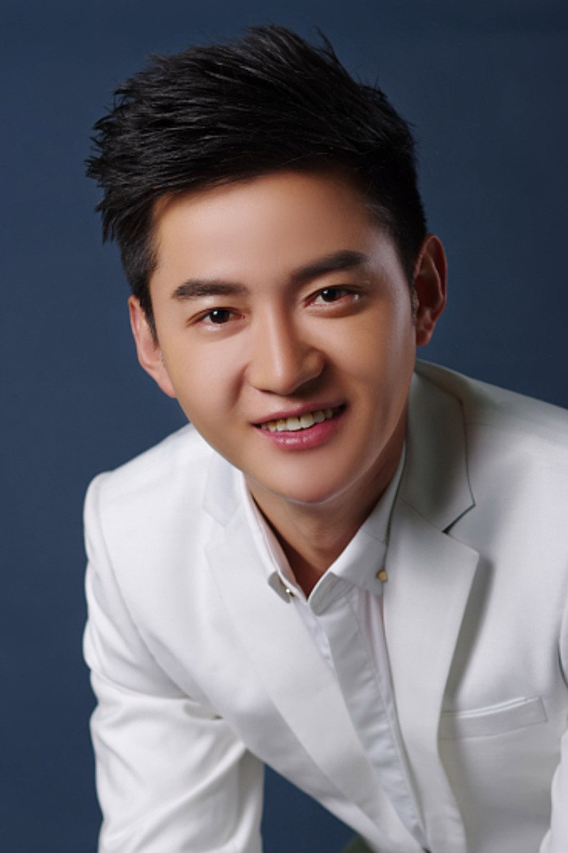 Sun Haoran as Cao Jianzhou in Celebrated Cases of Judge Dee: The Black Fox