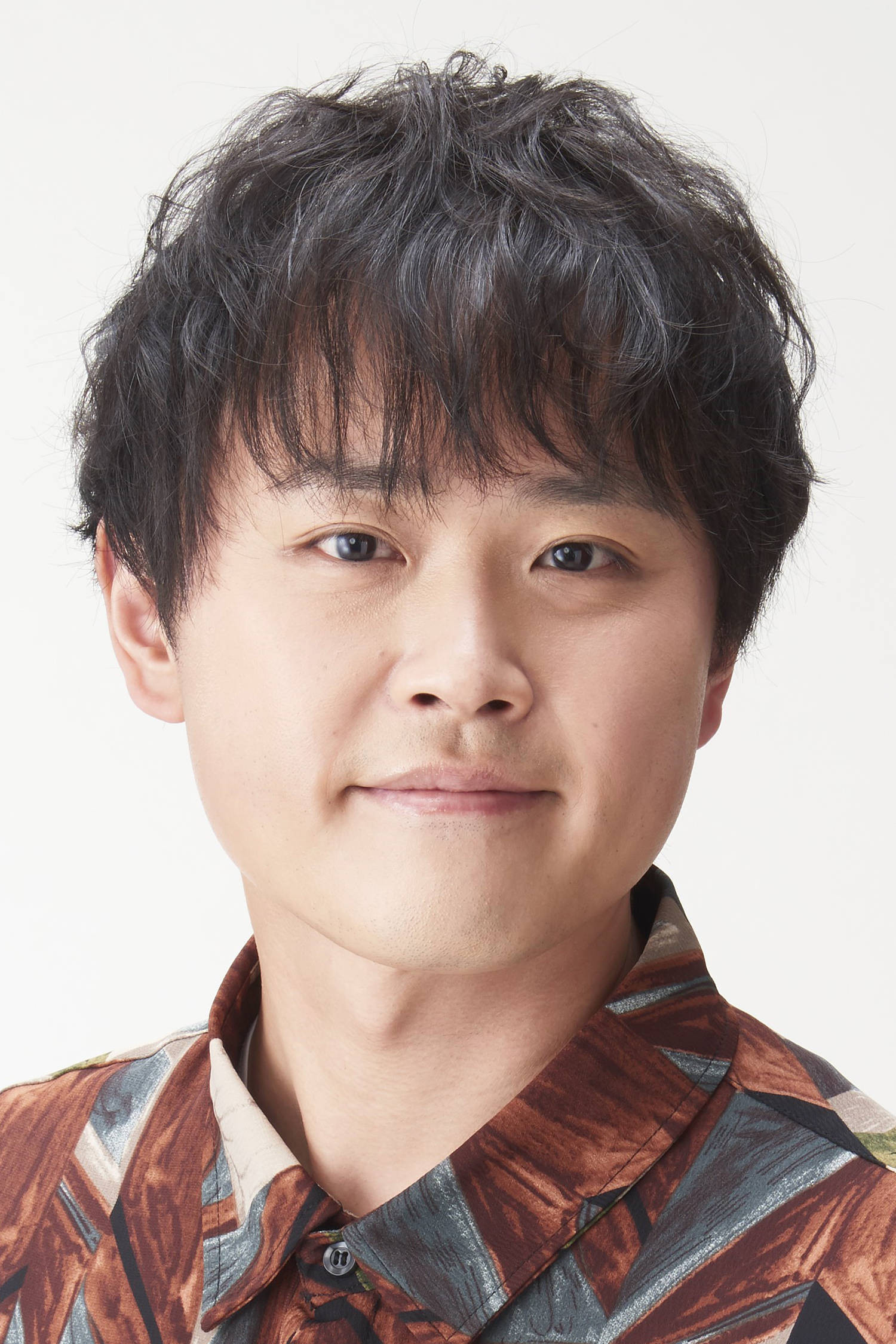石狩勇気 as Beeza (voice) in Farmagia