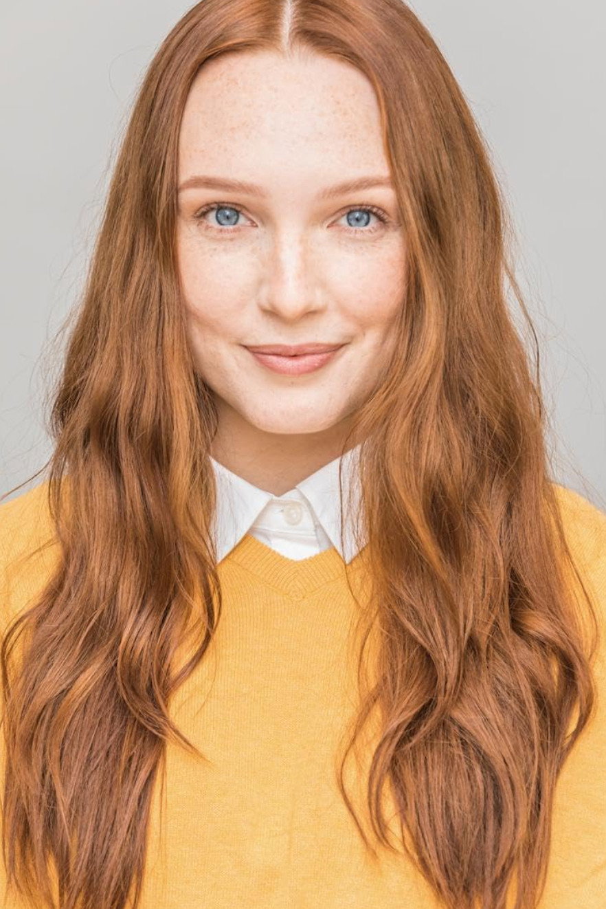 Haley Fitzgerald as Viola in Obsession