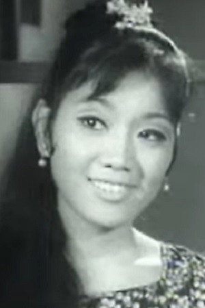 Alice Au Yin-Ching as Hua Zheng Fen in Vengeance!