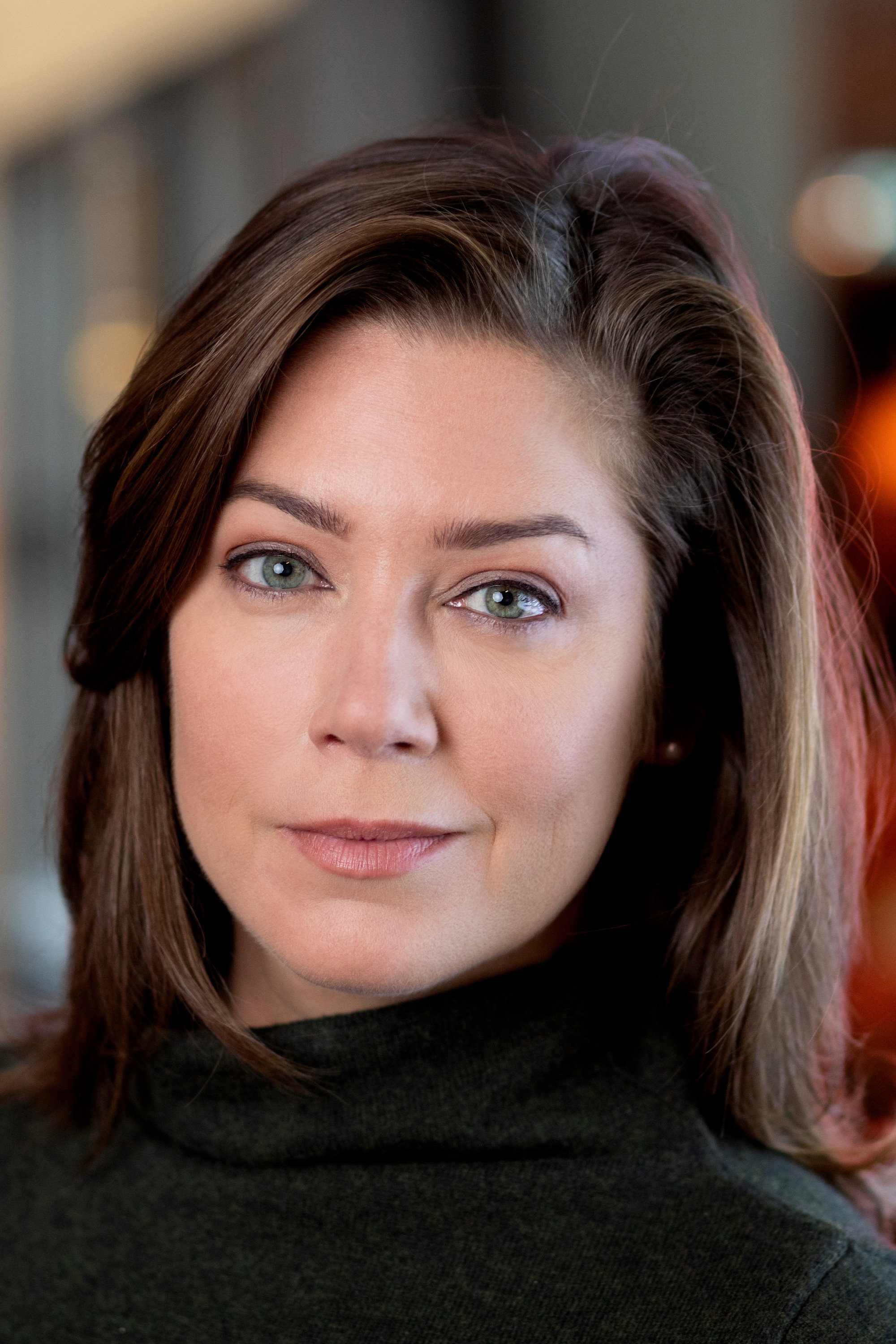 Jennie Silfverhjelm as Marianne Jonsson in A Christmas Tale