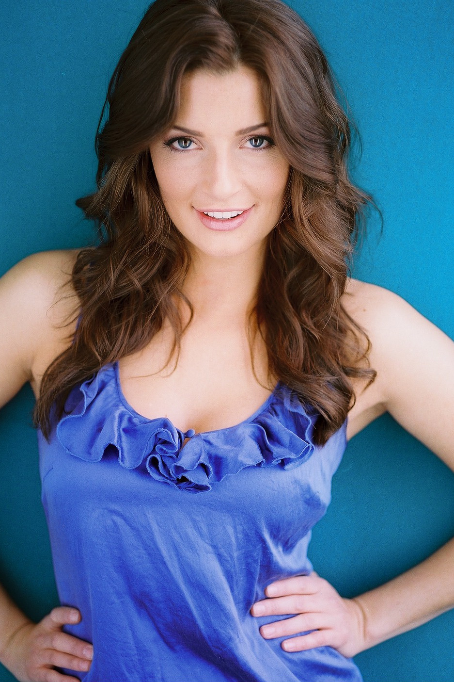 Jessica Phillips as Sunshine Girl #1 in Swearnet: The Movie