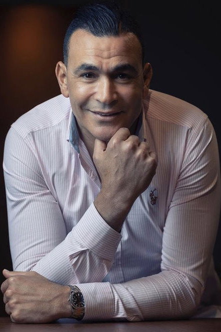 Essam El Hadary as ضيف شرف - بنفسه in Al-Safa Secondary School for Girls