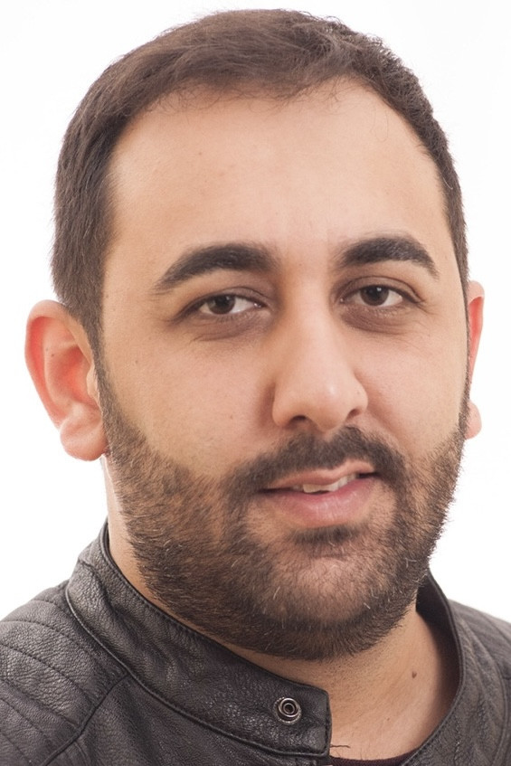 Elnur Qədirov as Mustafa Vakilov in Last Session