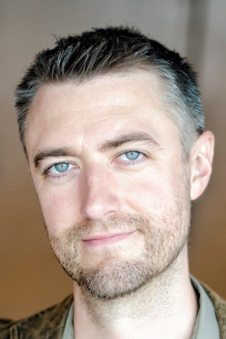 Sean Gunn as Kirk Gleason in Gilmore Girls