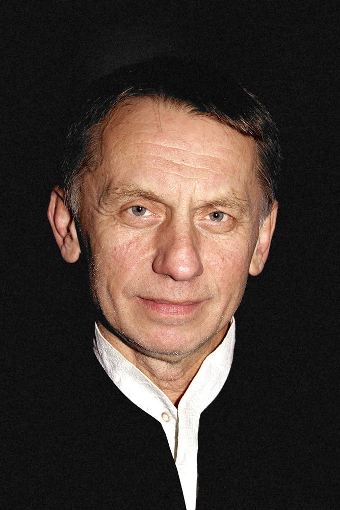 Krzysztof Tyniec as Maurycy in Sexchange