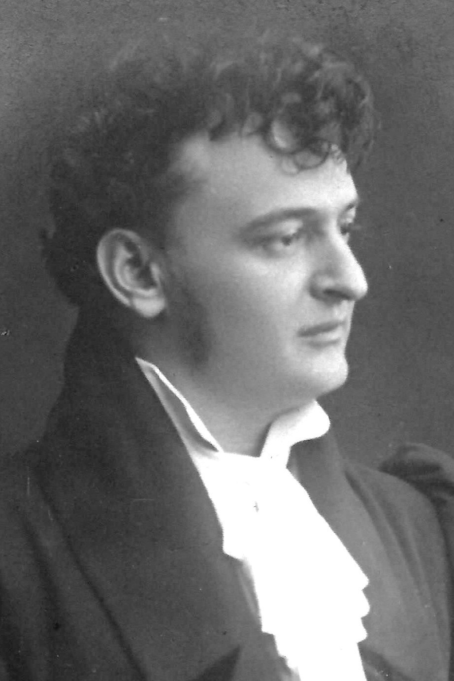 Jean Nadolovitch as Hector Berlioz in Paganini