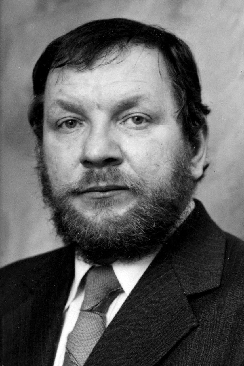 Vlado Müller as Finance Pardek in The Copper Tower