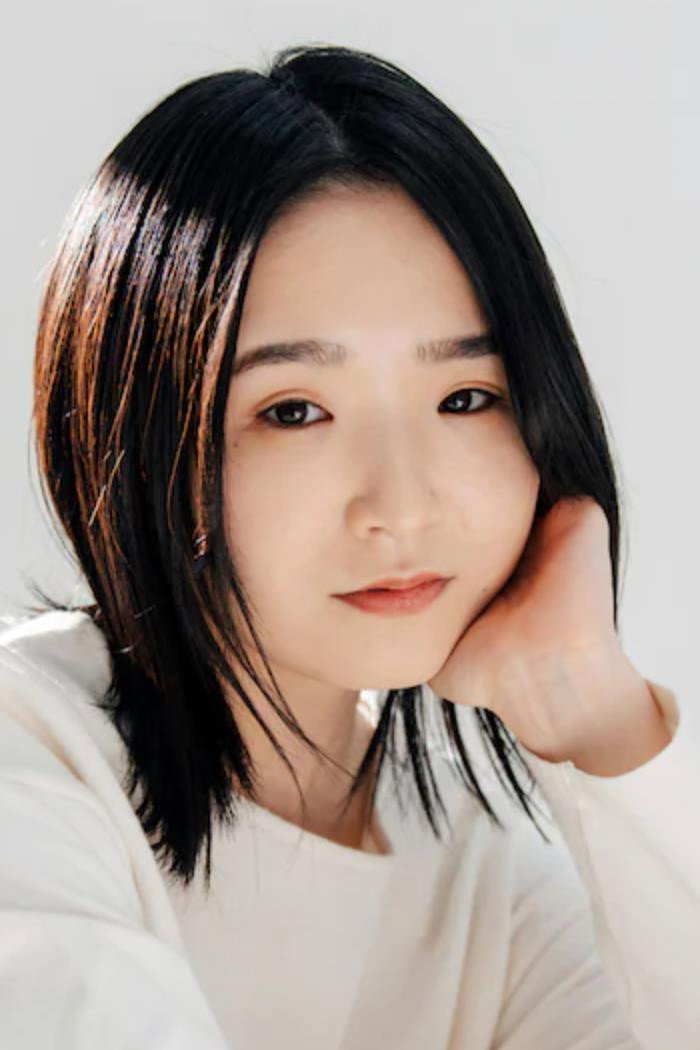 日高七海 as Asako Senzaki in Bloody Chainsaw Girl Returns: Giko Awakens
