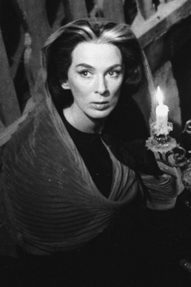 Audrey McDonald as Betty Carletti in A Soldier and a Half