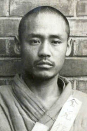 김태진 as Young-Sik Oh, worker in A House