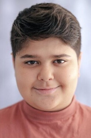 Vincenzo Sebastiani as Fabio in Elf Me