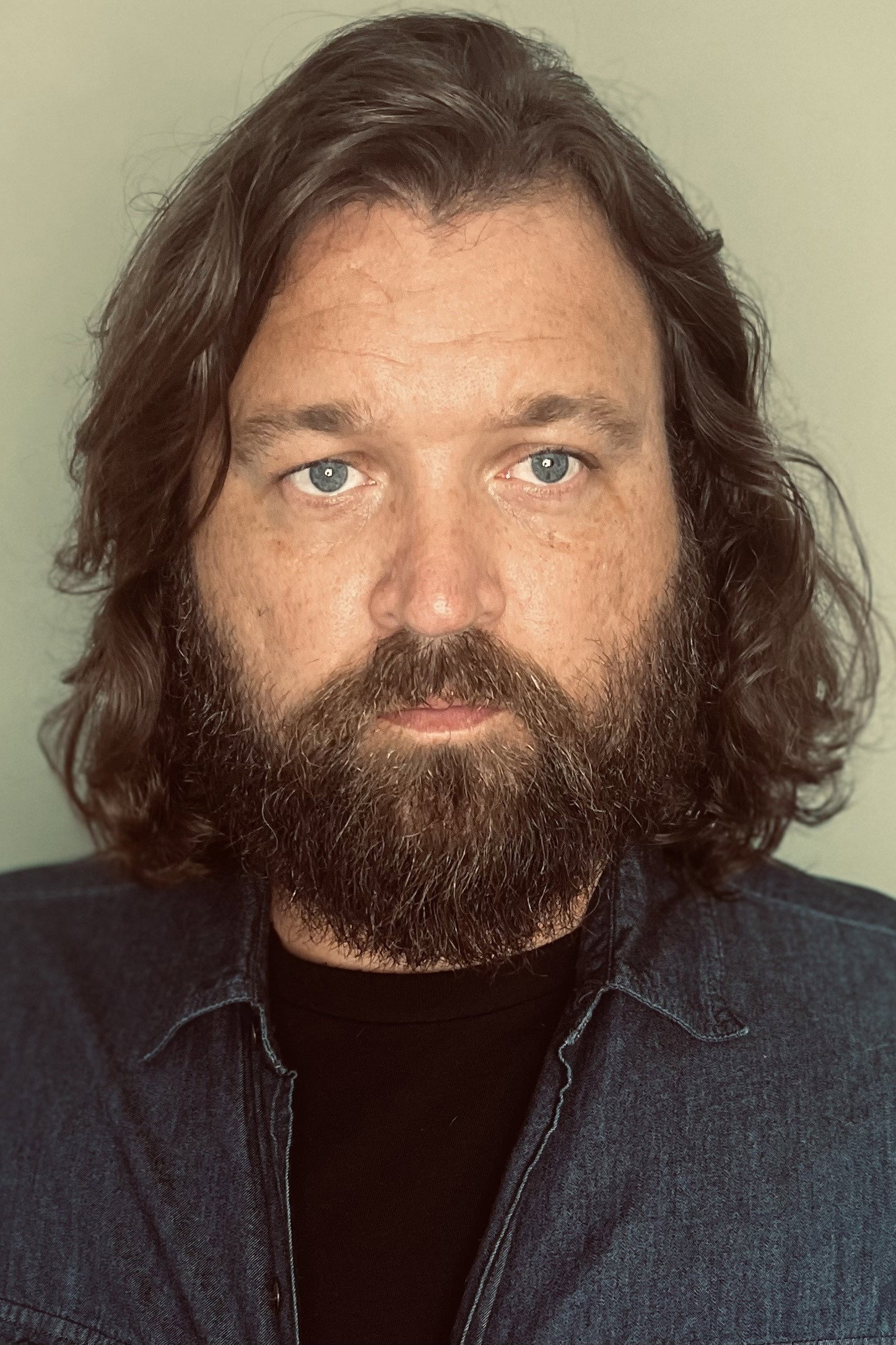 Burns Burns as Owner in Sympathy for the Devil