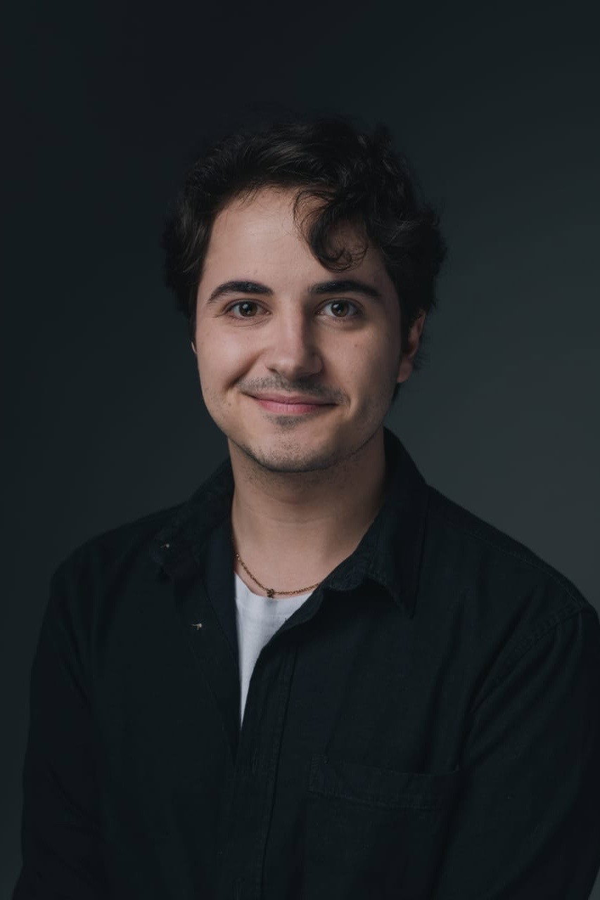 Bruno Germano as Tales (young) in Chlorine