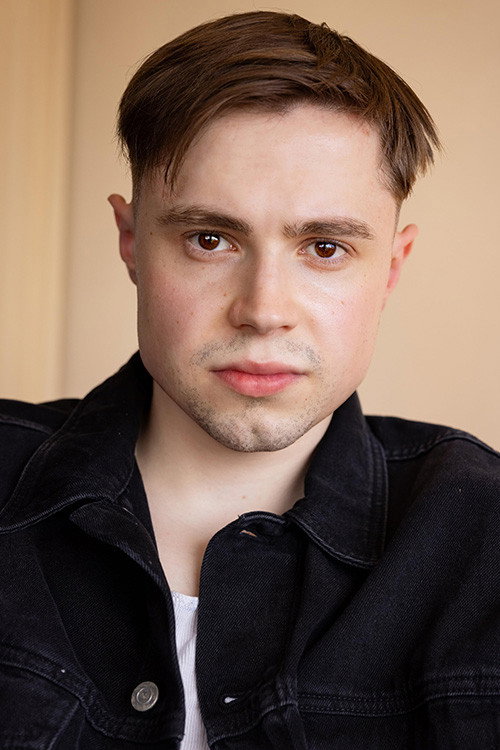 Kirill King as Sam in Glasshouse