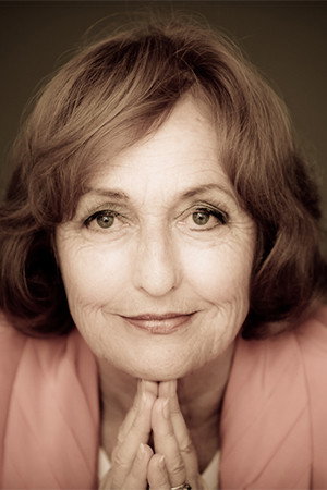 Paula Majoor as Suske (voice) in Suske en Wiske - De Poppenserie
