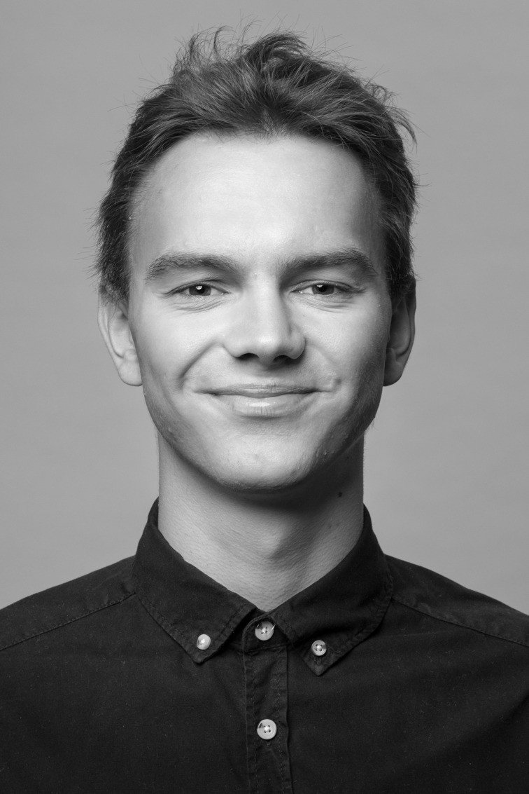 Egert Kadastu as Toomas in The Fencer