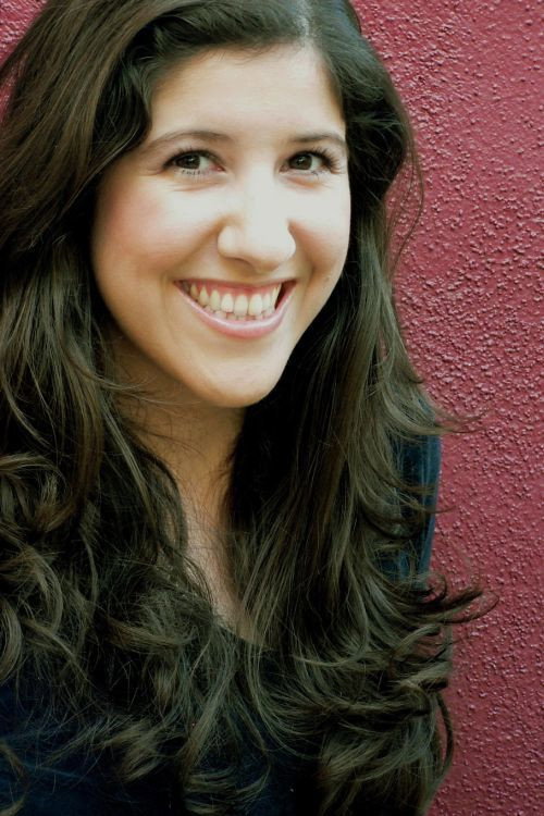 Maylen Calienes as Janice in The Thing Inside