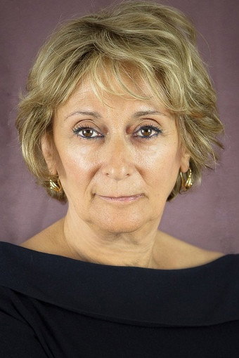Josiane Stoléru as Jeannette Schmulevitz in Papa veut pas que je t'épouse
