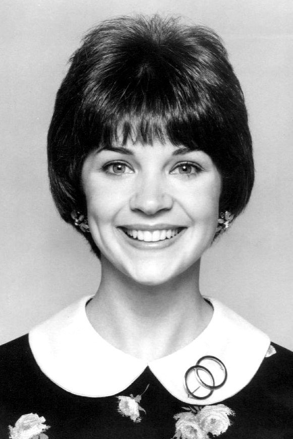 Cindy Williams as Cathy Hale in Getting By