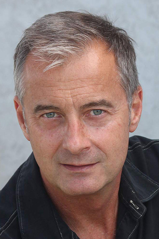 John Nielsen as John in Pie
