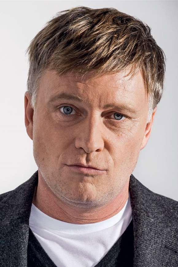 Michal Dlouhý as Jan Dvorský in O lidech a koních