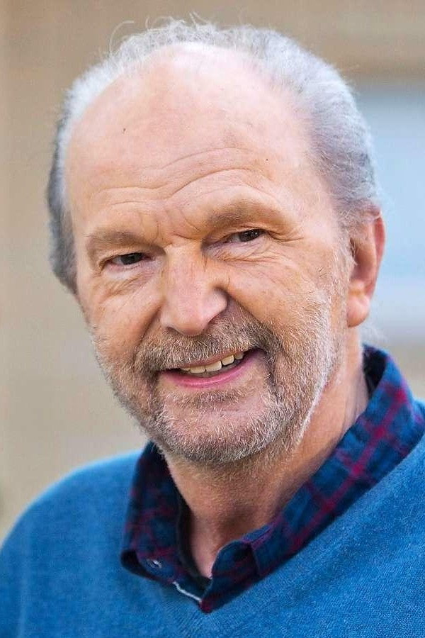 Michael Gwisdek as Schmidtchen in Mein lieber Mann und ich